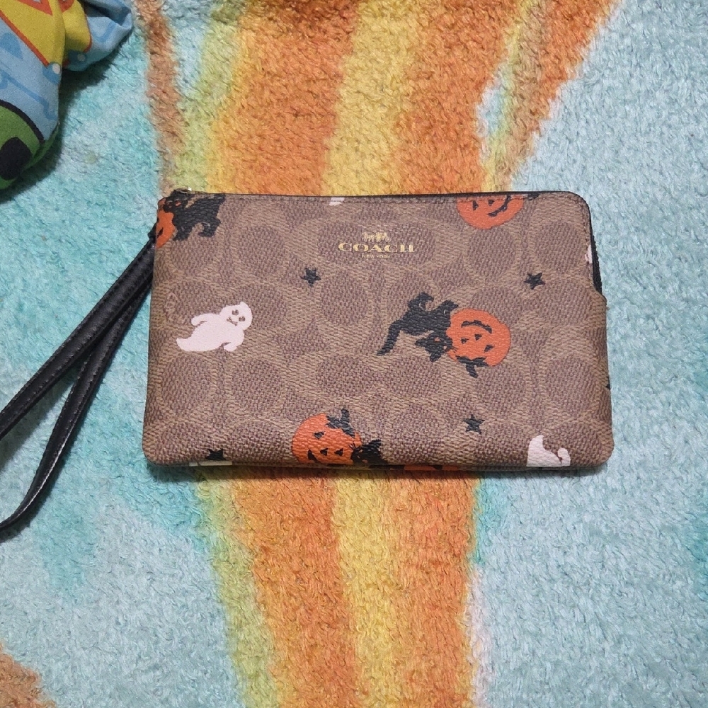 Coach Halloween Corner Zip Wristlet